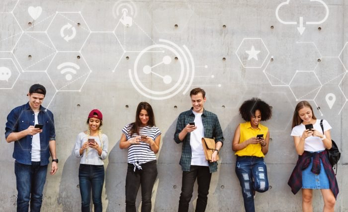 Social networks' effects on students' lives