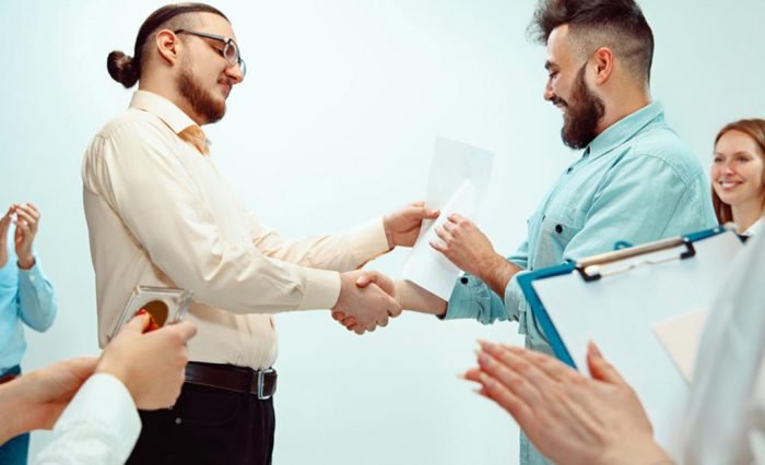 How Can A Student Stay Ahead Of Their Peers With A Well-Planned And Organized Day?