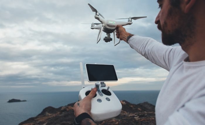 Aerial Photography Using Remote Flying Robot